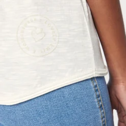 T-shirts Shirt Candice Dames Offwhite -About You Winkel 029cefe301266084f106ba4eedd358e2 scaled