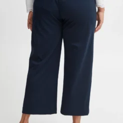 Fransa Pantalons Loosefit Broek Blenda Dames Navy -About You Winkel 06345f91f50c63f5c1ff43df4b178c2a scaled