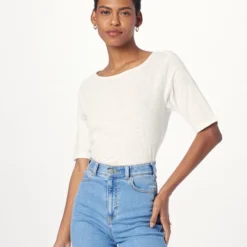 T-shirts Shirt Candice Dames Offwhite -About You Winkel 0b2deaf45be26d3c3cf65555acc8ddcb scaled