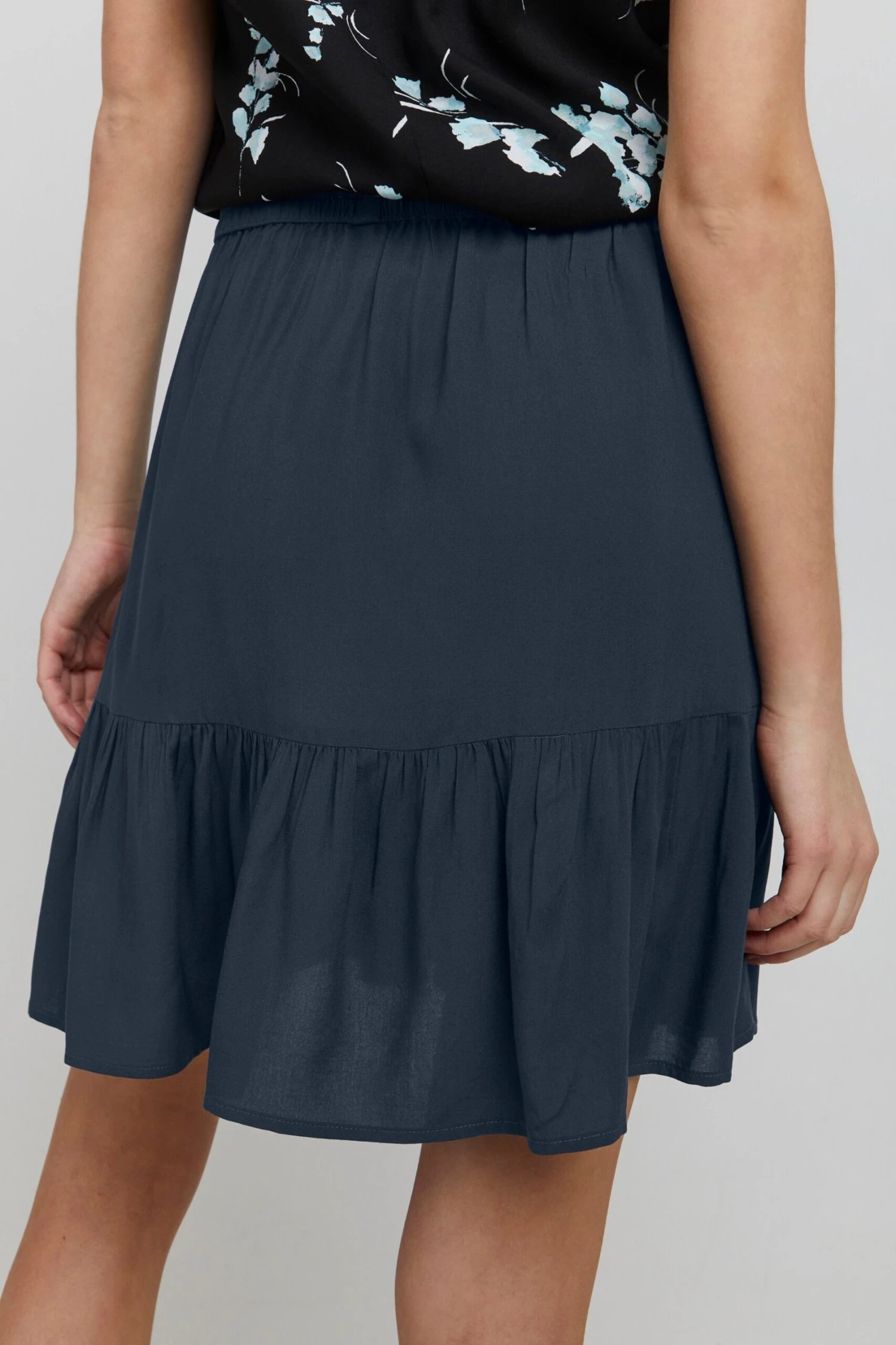 OXMO Mini Rokken Rok EIRA Dames Navy 8 OXMO Mini Rokken Rok EIRA Dames Navy - Afbeelding 6