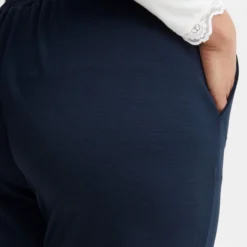 Fransa Pantalons Loosefit Broek Blenda Dames Navy -About You Winkel 10110092bfc78bc7623a9b2e580c49e4 scaled