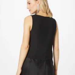 About You Tanktops Top Dilara Dames Zwart -About You Winkel 120ef7b4ce746d25c51c263513cf9255 scaled