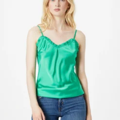 SUBLEVEL Blouse Tops Blouse Dames Grasgroen -About You Winkel 16da6b6dad7342af159b457104b7873e scaled