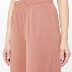 URBAN CLASSICS Pantalons Wide Leg Broek Dames Lichtbruin 11 URBAN CLASSICS Pantalons Wide Leg Broek Dames Lichtbruin -About You Winkel 1ace351c6b47f2194fe9f1bc15dda6c9 scaled