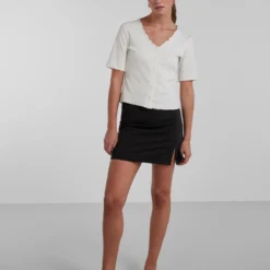 Pieces Mini Rokken Rok Thelma Dames Zwart 12 Pieces Mini Rokken Rok Thelma Dames Zwart -About You Winkel 219c46335ee72babfbc58088859fc17f scaled