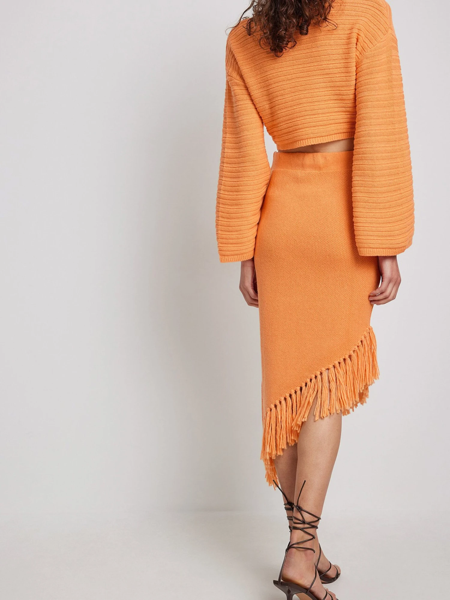 NA-KD Midi Rokken Rok Dames Abrikoos 4 NA-KD Midi Rokken Rok Dames Abrikoos - Afbeelding 2