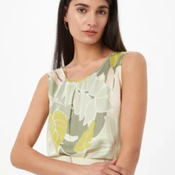 Comma Blouse Tops Blouse Dames Groen -About You Winkel 23c8b14abddbec2628392ef2fe754dd0 scaled