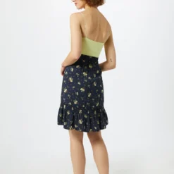 MOSS COPENHAGEN Midi Rokken Rok Emmi Dames Blauw 9 MOSS COPENHAGEN Midi Rokken Rok Emmi Dames Blauw -About You Winkel 27d830489fbe18c9f26156ebeedc5a1b scaled