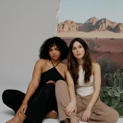 Crop Tops Top Lea Dames Zwart -About You Winkel 290765a1d7cbf3af3b13729fa663ca9a scaled