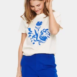 Saint Tropez T-shirts Shirt Dames Beige -About You Winkel 2ae353b98076270ed905de1a3672ab1f scaled