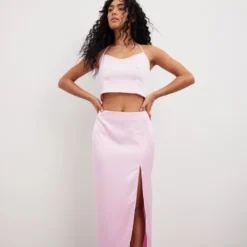 NA-KD Crop Tops Top Dames Roze 9 NA-KD Crop Tops Top Dames Roze -About You Winkel 2c9b6b4d1d00ae1cd46d219c4a9ef534 scaled