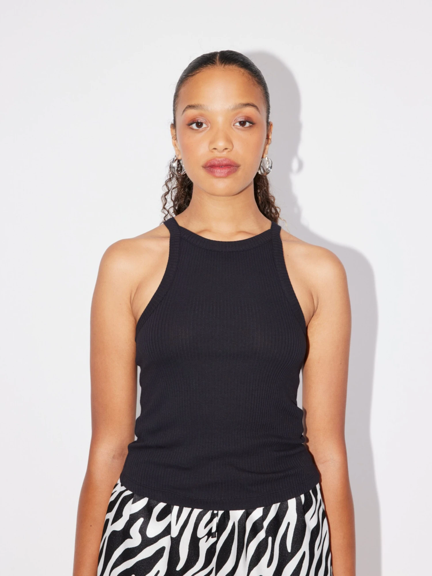 Tanktops Top Vianne Dames Zwart 4 Tanktops Top Vianne Dames Zwart - Afbeelding 2