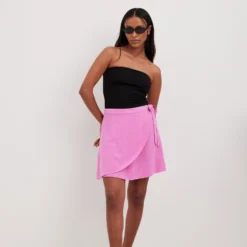 NA-KD Mini Rokken Rok Dames Lichtroze -About You Winkel 3c9d50f623acd44de05caba854093eae scaled