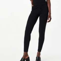 About You Pantalons Regular Broek Elisa Dames Zwart 9 About You Pantalons Regular Broek Elisa Dames Zwart -About You Winkel 3cd75ade64221a1428a0941587fd93fb scaled