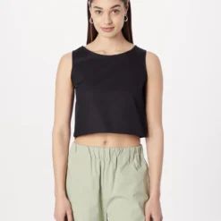 Crop Tops Top TAMANI Dames Zwart -About You Winkel 3e0424a977a7670fc7706e4952d7b3e3 scaled