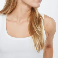 OPUS Tanktops Top Imilia Dames Natuurwit 11 OPUS Tanktops Top Imilia Dames Natuurwit -About You Winkel 4d191664dc66184e750f5a8f17d62db9 scaled