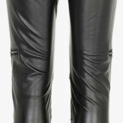 Cipo & Baxx Pantalons Skinny Broek Millions Dames Zwart 11 Cipo & Baxx Pantalons Skinny Broek Millions Dames Zwart -About You Winkel 5034842b55049fe061298f911bd779a9 scaled
