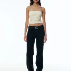 EDITED Crop Tops Top Severina Dames Crème -About You Winkel 5a46636e9adad500dd09545ce64c6d8d scaled