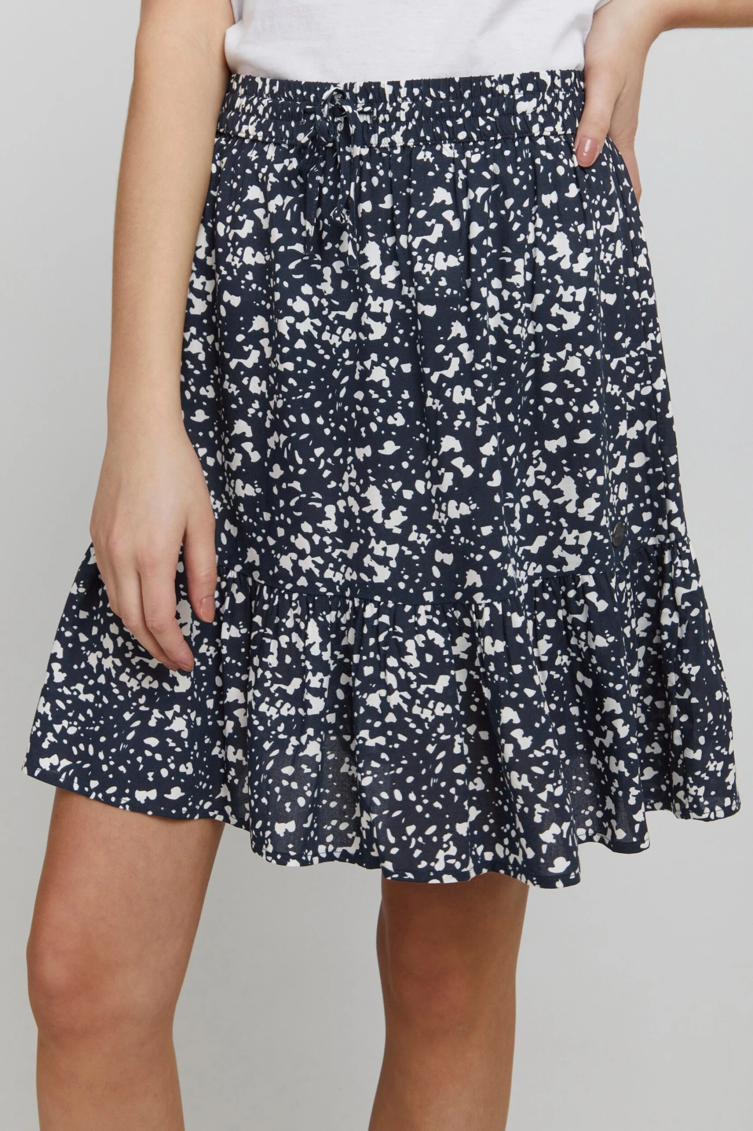 OXMO Mini Rokken Rok EIRA Dames Nachtblauw 7 OXMO Mini Rokken Rok EIRA Dames Nachtblauw - Afbeelding 5