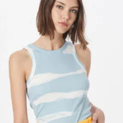 TOM TAILOR Denim Tanktops Top Dames Lichtblauw -About You Winkel 60708d84f479d4a04ba327c6283a0a3b scaled