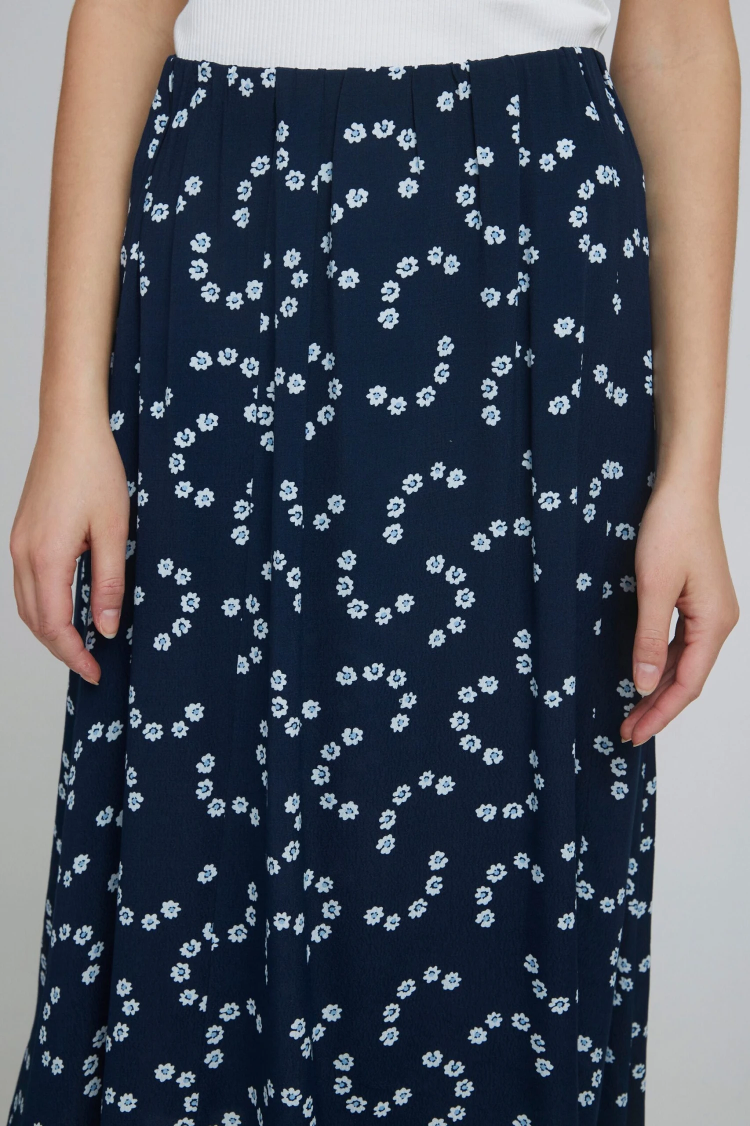 ICHI Midi Rokken Rok Dames Donkerblauw 7 ICHI Midi Rokken Rok Dames Donkerblauw - Afbeelding 5