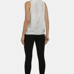 Blouse Tops Blouse Dames Natuurwit -About You Winkel 61760e3d84a1af22bdc64dba4ff190f0 scaled