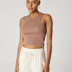 Tanktops Top Jule Dames Lichtbruin 9 Tanktops Top Jule Dames Lichtbruin -About You Winkel 62bd3b4dcff5694246e8777469545d87 scaled