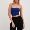 NA-KD Crop Tops Top Dames Donkerblauw 2 NA-KD Crop Tops Top Dames Donkerblauw -About You Winkel 65737f6c49b3c87159f02bcab2332fed
