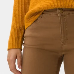 BRAX Pantalons Slimfit Broek Mary Dames Bruin -About You Winkel 67fe62894d648446eebcf2dc57b1eb9e scaled