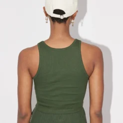 Tanktops Top Samantha Dames Donkergroen -About You Winkel 7f63b59010150c5865a3b07a464e0421 scaled