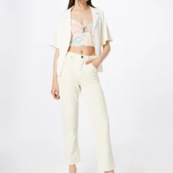 Abercrombie & Fitch Crop Tops Top Dames Lichtblauw -About You Winkel 7f76327a589a7adbf144b59ee5200da5 scaled