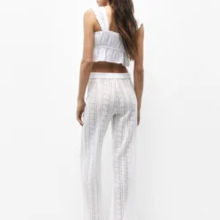 PULL & BEAR Pantalons Bootcut Broek Dames Wit 10 PULL & BEAR Pantalons Bootcut Broek Dames Wit -About You Winkel 9075cf39c3930f0ab092ab2fb3249ec1 scaled