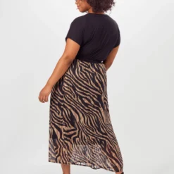 Maxi Rokken Rok VENKE Dames Bruin -About You Winkel 9243baf0953036e3e70714c4e3ee1bbd scaled