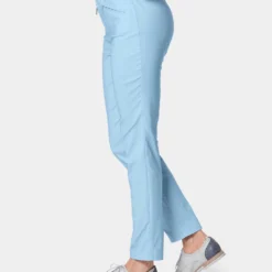 GOLDNER Pantalons Slimfit Broek Louisa Dames Lichtblauw -About You Winkel 98d1be2fc37f8d69fb286d6a1209fc64 scaled