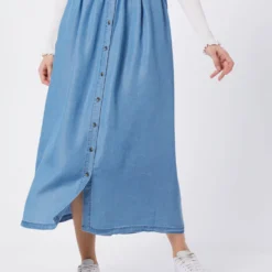 Soft Rebels Maxi Rokken Rok Moira Dames Blauw 8 Soft Rebels Maxi Rokken Rok Moira Dames Blauw -About You Winkel a254eb020f1d44e9d12df3e0b05322e0 scaled