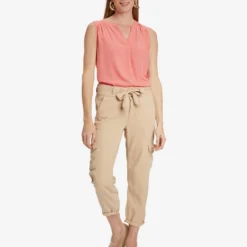 CARTOON Blouse Tops Blouse Dames Lichtrood -About You Winkel a6e924c2e3dd5ab09aa6b4c626301e77 scaled