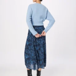 DRYKORN Midi Rokken Rok ATTRA Dames Blauw / Donkerblauw 10 DRYKORN Midi Rokken Rok ATTRA Dames Blauw / Donkerblauw -About You Winkel a99b5717b8b0593f3e8be64fb86ddd25 scaled