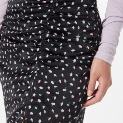 Neo Noir Maxi Rokken Rok Edison Dames Zwart -About You Winkel aa5b574a69127489b0fbb31f6c80cf7a scaled