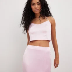 NA-KD Crop Tops Top Dames Roze 8 NA-KD Crop Tops Top Dames Roze -About You Winkel aae4d331aaae336f5f04f50c70e401f1 scaled