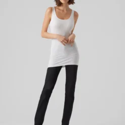 Vero Moda Tanktops Top MAXI Dames Zwart / Wit 11 Vero Moda Tanktops Top MAXI Dames Zwart / Wit -About You Winkel ad987daac6f5af429fe25cfff8a67f9c scaled