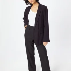 B.young Tanktops Top Pamila Dames Offwhite 20 B.young Tanktops Top Pamila Dames Offwhite -About You Winkel b275e7472e924b0966e2afad771e2087 scaled