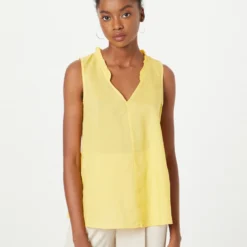 ESPRIT Blouse Tops Blouse Dames Geel -About You Winkel b4bc51e07e79822f4df0a43ebc74135d scaled