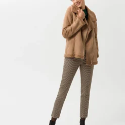 BRAX Pantalons Slimfit Broek Sidney Dames Bruin / Chocoladebruin / Cappuccino -About You Winkel b54a39ae5a889687f946cf57a2d088e6 scaled