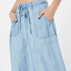 ESPRIT Midi Rokken Rok Dames Lichtblauw -About You Winkel b83b64aa23d0dd00a16259d1243842c2 scaled