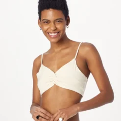 Crop Tops Top Dames Crème 9 Crop Tops Top Dames Crème -About You Winkel bf2d012fa49df3024434d8ab7edd42ca scaled