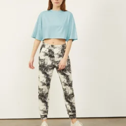 Crop Tops Shirt Crosby Dames Lichtblauw -About You Winkel c1a51bced61d252a6b089dbe0be4ca7c scaled
