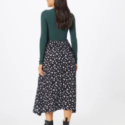 Louche Midi Rokken Rok DAISY Dames Navy -About You Winkel c762f4d31f059f165675973ed0751e06 scaled