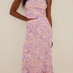 NA-KD Blouse Tops Blouse Dames Perzik -About You Winkel c94e3a7bf62217aa075c761424a3a8e8 scaled