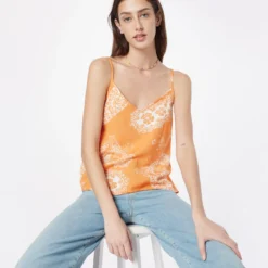 ONLY Blouse Tops Blouse BELLA Dames Lichtoranje -About You Winkel cb3d8c019017e74ef7afa4ffe9f06a48 scaled