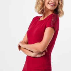 URBAN CLASSICS T-shirts Shirt Dames Bourgogne -About You Winkel cf300cf8c6955af9bdc72ef1f96390dd scaled